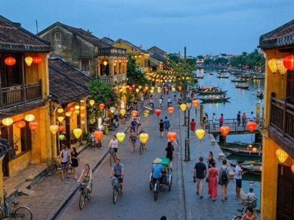 Hoi An ancient town: Ultimate travel guide 2026